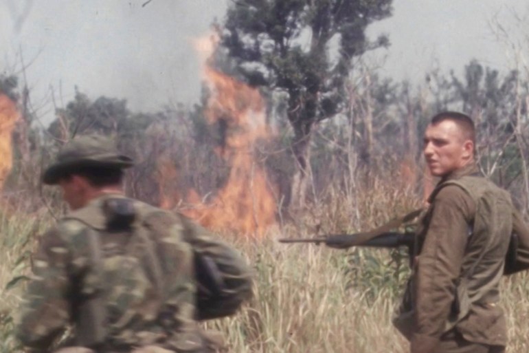 ***داخليه** U.S. troops move into forest, Long Binh, South Vietnam, February 24, 1969 in this screengrab taken from a video. REUTERS TV via REUTERS