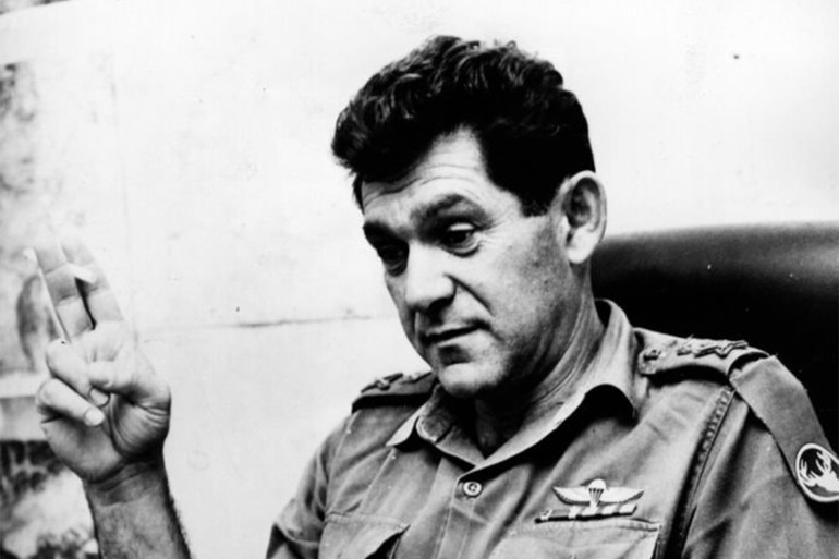 circa 1961: General Major Aluf David Elazar of the Israeli Army. (Photo by Keystone/Getty Images)