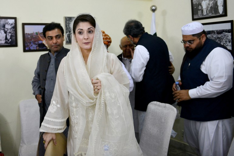 Pakistani opposition party leader Maryam Nawaz (C), daughter of currently incarcerated former premier Nawaz Sharif leaves after a joint opposition parties press conference in Islamabad on May 19, 2019. Leaders of the opposition parties on May 19 announced their plans to "launch protests inside and outside the parliament after Eid fesital and hold an All Parties Conference (APC) to chalk out a joint strategy on how to tackle the problems facing Pakistan". (Photo by FAROOQ NAEEM / AFP)