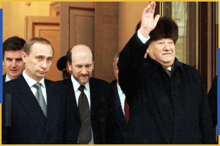 Russian President Boris Yeltsin waves a final farewell to the Kremlin as Prime Minister Vladimir Putin (L) and Russia